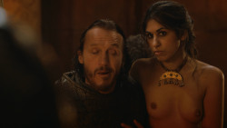 extant_GameOfThrones_2x09-Blackwater_1011