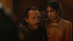 extant_GameOfThrones_2x09-Blackwater_1012