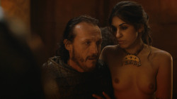 extant_GameOfThrones_2x09-Blackwater_1013