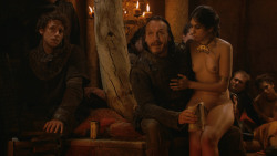 extant_GameOfThrones_2x09-Blackwater_1055