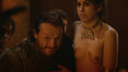 extant_GameOfThrones_2x09-Blackwater_1064