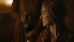 extant_GameOfThrones_2x09-Blackwater_2153