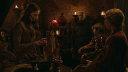 extant_GameOfThrones_2x09-Blackwater_2167