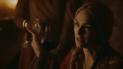 extant_GameOfThrones_2x09-Blackwater_2278