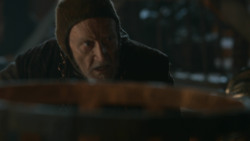 extant_GameOfThrones_2x09-Blackwater_2466