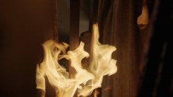 extant_GameOfThrones_2x09-Blackwater_2474