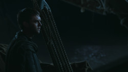 extant_GameOfThrones_2x09-Blackwater_2492