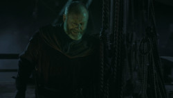 extant_GameOfThrones_2x09-Blackwater_2564