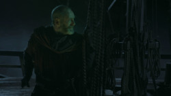 extant_GameOfThrones_2x09-Blackwater_2565