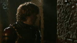 extant_GameOfThrones_2x09-Blackwater_2697