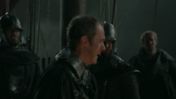 extant_GameOfThrones_2x09-Blackwater_2748