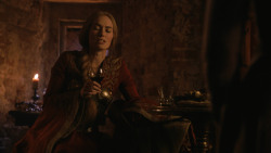 extant_GameOfThrones_2x09-Blackwater_2887