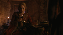 extant_GameOfThrones_2x09-Blackwater_2888