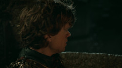 extant_GameOfThrones_2x09-Blackwater_3311