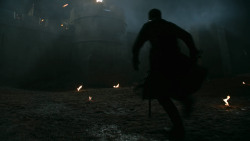 extant_GameOfThrones_2x09-Blackwater_3445