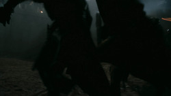 extant_GameOfThrones_2x09-Blackwater_3447