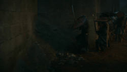 extant_GameOfThrones_2x09-Blackwater_3469