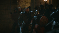 extant_GameOfThrones_2x09-Blackwater_3512