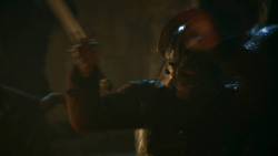 extant_GameOfThrones_2x09-Blackwater_3534