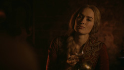 extant_GameOfThrones_2x09-Blackwater_3744