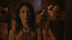 extant_GameOfThrones_2x09-Blackwater_3751