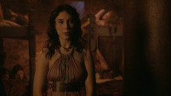 extant_GameOfThrones_2x09-Blackwater_3800