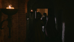 extant_GameOfThrones_2x09-Blackwater_3804