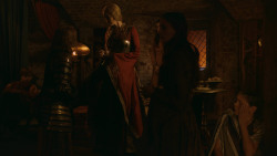 extant_GameOfThrones_2x09-Blackwater_3816