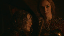 extant_GameOfThrones_2x09-Blackwater_3833