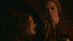 extant_GameOfThrones_2x09-Blackwater_3836