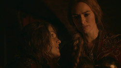 extant_GameOfThrones_2x09-Blackwater_3837