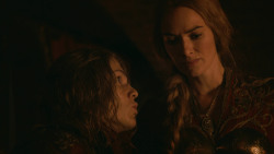extant_GameOfThrones_2x09-Blackwater_3838