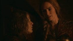 extant_GameOfThrones_2x09-Blackwater_3847