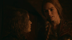 extant_GameOfThrones_2x09-Blackwater_3854