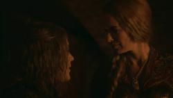 extant_GameOfThrones_2x09-Blackwater_3868