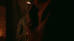 extant_GameOfThrones_2x09-Blackwater_3889