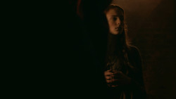 extant_GameOfThrones_2x09-Blackwater_3891