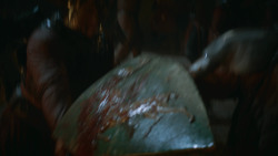 extant_GameOfThrones_2x09-Blackwater_3949
