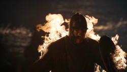 extant_GameOfThrones_2x09-Blackwater_3963