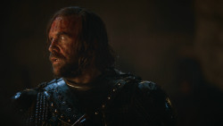 extant_GameOfThrones_2x09-Blackwater_4004