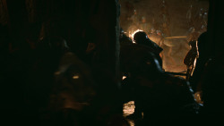 extant_GameOfThrones_2x09-Blackwater_4036
