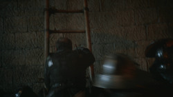 extant_GameOfThrones_2x09-Blackwater_4070