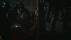 extant_GameOfThrones_2x09-Blackwater_4072