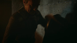 extant_GameOfThrones_2x09-Blackwater_4094