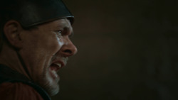 extant_GameOfThrones_2x09-Blackwater_4116