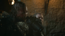 extant_GameOfThrones_2x09-Blackwater_4143
