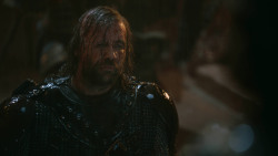 extant_GameOfThrones_2x09-Blackwater_4180