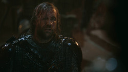 extant_GameOfThrones_2x09-Blackwater_4181
