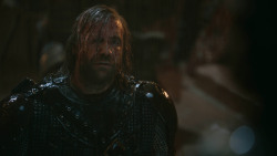 extant_GameOfThrones_2x09-Blackwater_4182