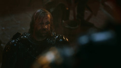 extant_GameOfThrones_2x09-Blackwater_4218